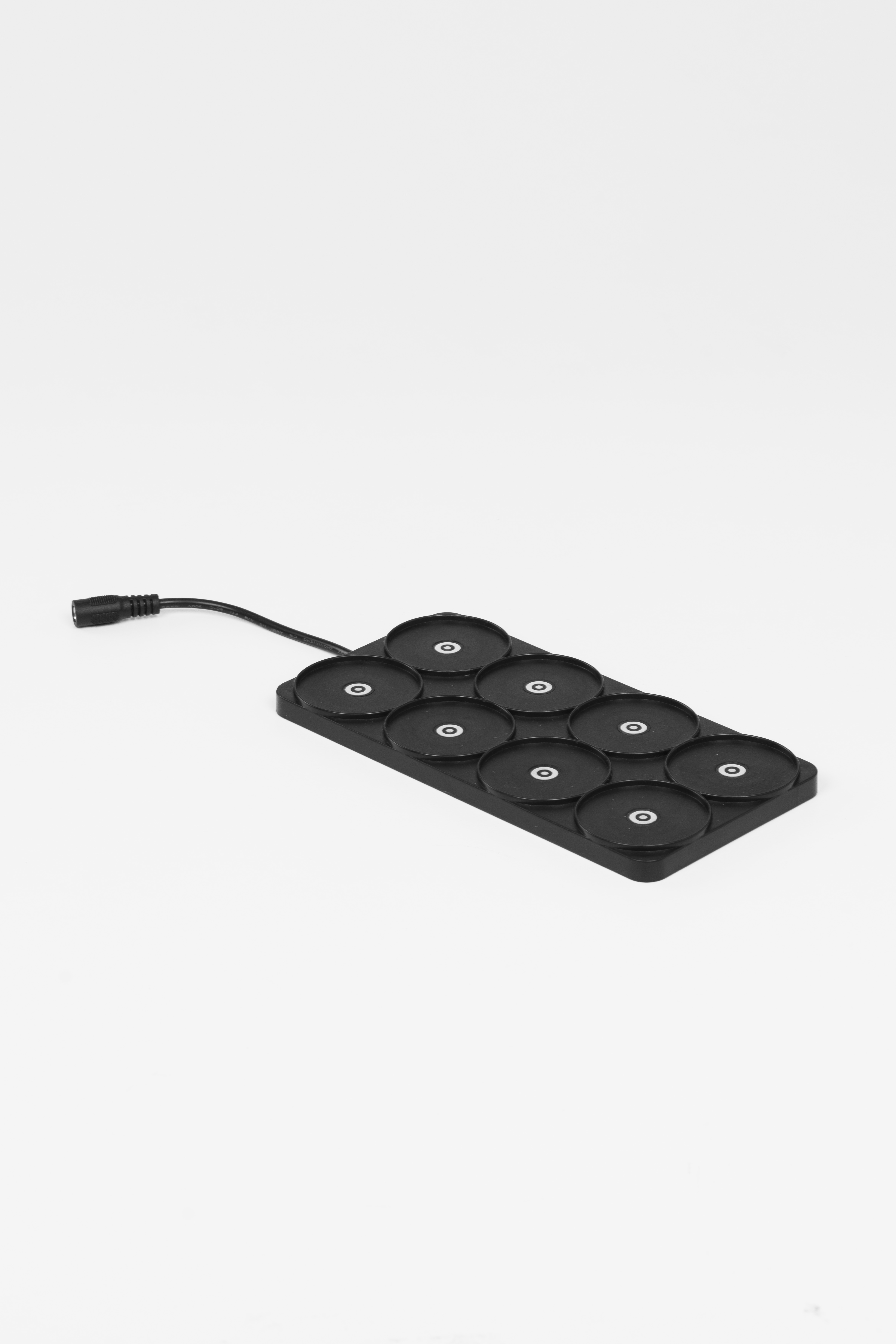 Zafferano Perpetua multi-charger